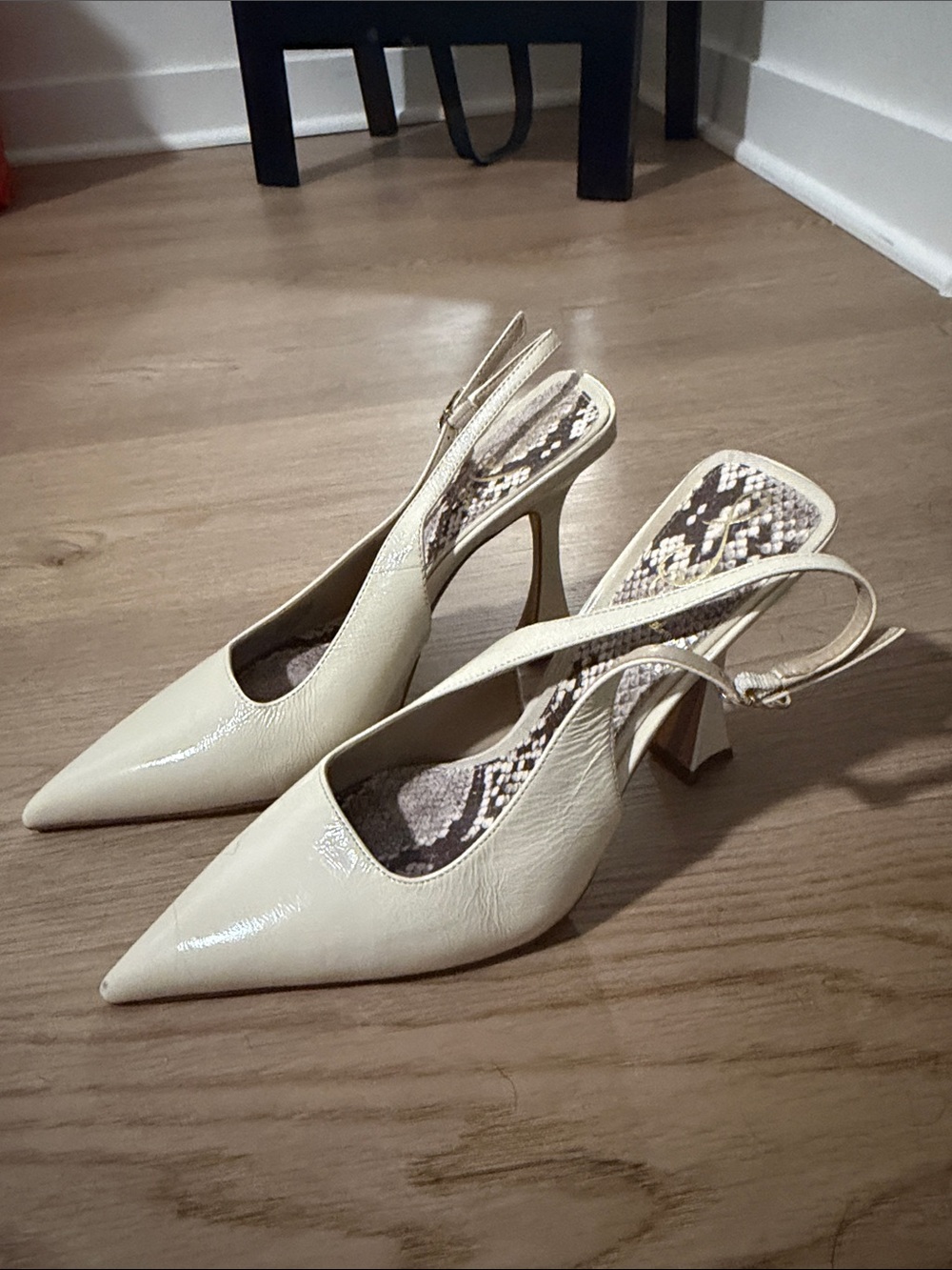 Sam Edelman Pointed Slingback Heels in Cream